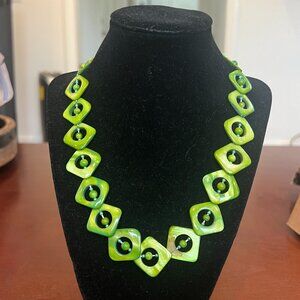 Women's Peruvian Necklace Green Tagua Flat Seeds Small Beads Fashion Design